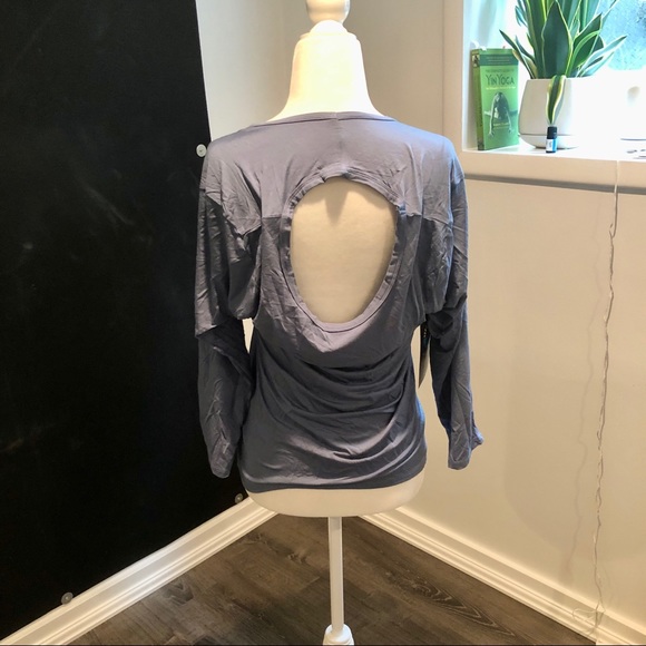 NWT open back yoga top - Picture 2 of 4
